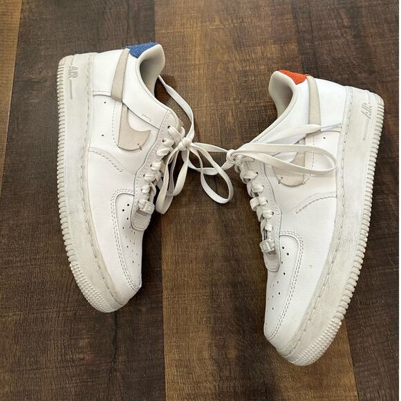 Nike Air Force 1 Low White Leather Sneakers Women’s Size 8 - Picture 4 of 12